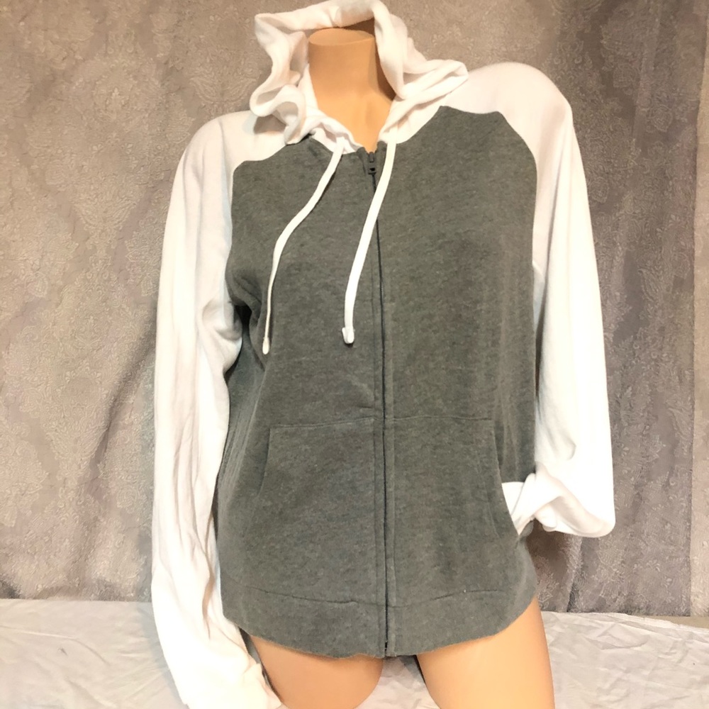 New pink Victoria Secret hooded full zip sweater medium